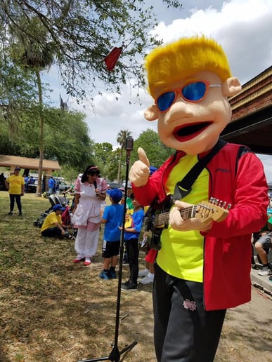 Gallery photo 2 of Los Soldaditos Puppet Show