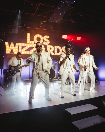 Gallery photo 4 of Los Wizzards