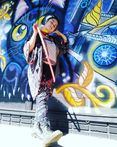 Gallery photo 5 of lostgirL Performance Art