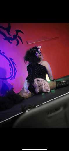 Gallery photo 2 of Lottie Flick: Comedian and Burlesque