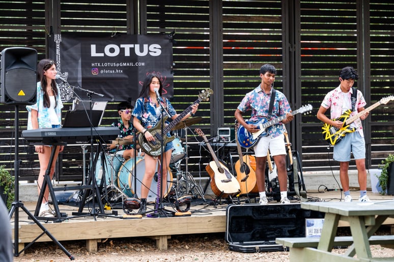 Gallery photo 1 of Lotus