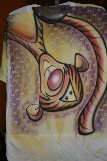 Gallery photo 26 of Loud N Wild Vegas Airbrush
