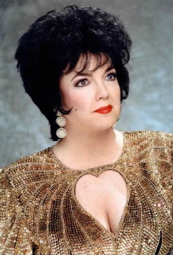 Gallery photo 1 of Louise Gallagher as Elizabeth Taylor