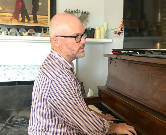 Gallery photo 10 of Lounge Piano: Hits of the 1920s--2020s