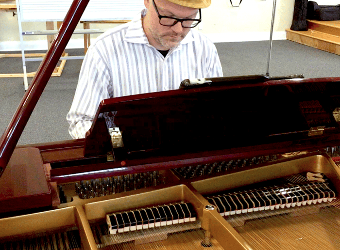 Gallery photo 9 of Lounge Piano: Hits of the 1920s--2020s