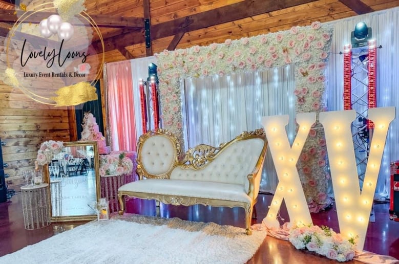Gallery photo 7 of Lovelyloons Luxury Event Rentals and Decor