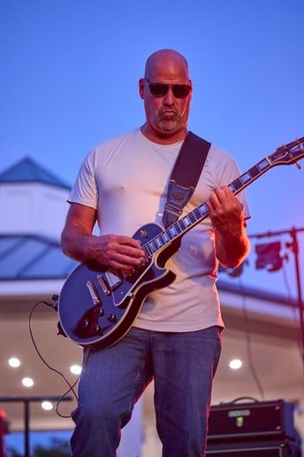 Gallery photo 9 of Low on Cash