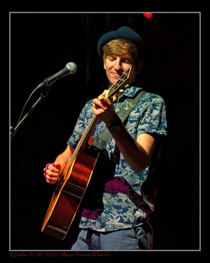 Gallery photo 1 of Lucas Sanchez