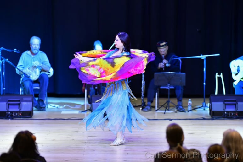 Gallery photo 1 of Lucina Talya, Dancer & Entertainer