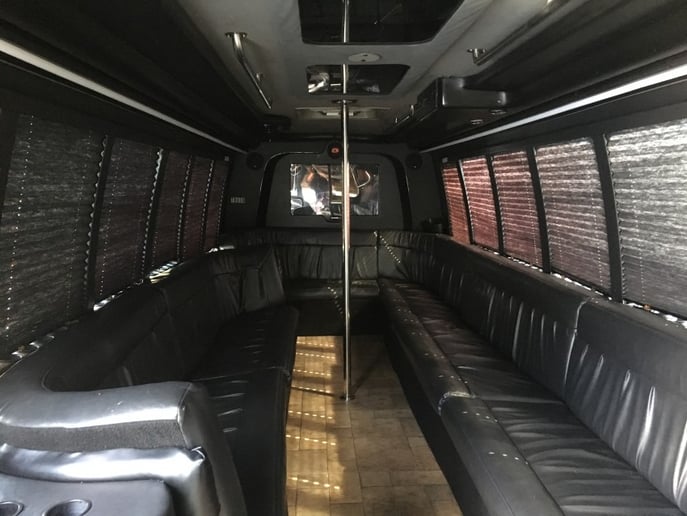 Gallery photo 6 of Lucky Party Bus