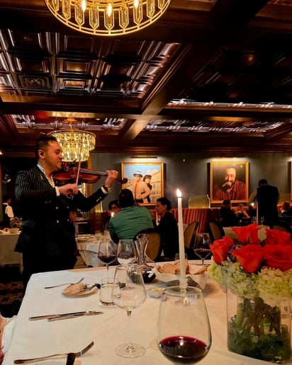 Gallery photo 10 of Victorian Violinist Luigi Nicolae