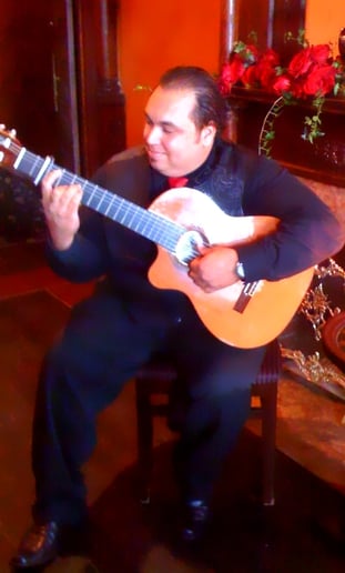 Gallery photo 3 of Luis Alfredo Garcia