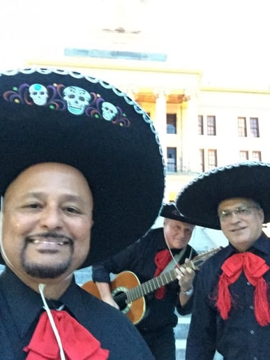 Gallery photo 12 of Los Amigos Music