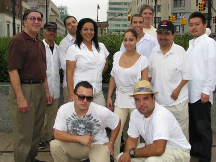 Gallery photo 1 of Luisito Rey y La Dinamica