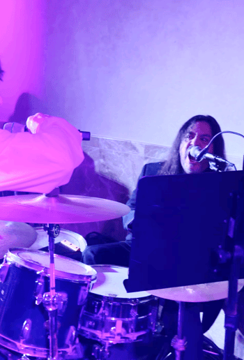 Gallery photo 7 of Face 2 Face Band