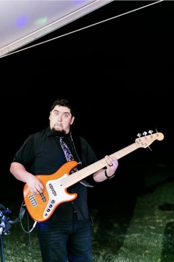 Gallery photo 1 of Luke Barnette Music