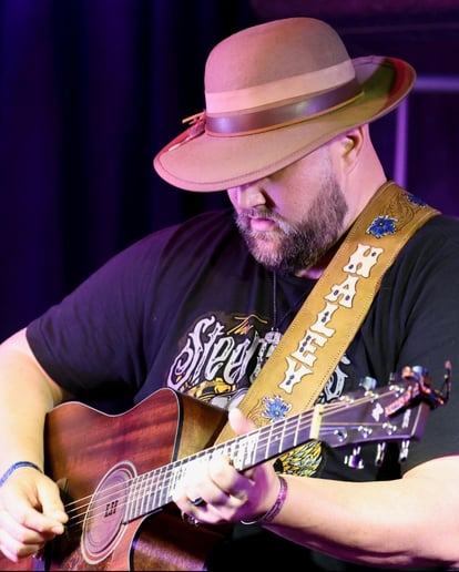 Gallery photo 1 of Luke Haley band