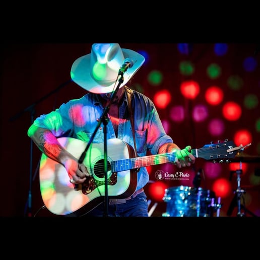 Gallery photo 1 of Luke Israel and The Allstar Specials
