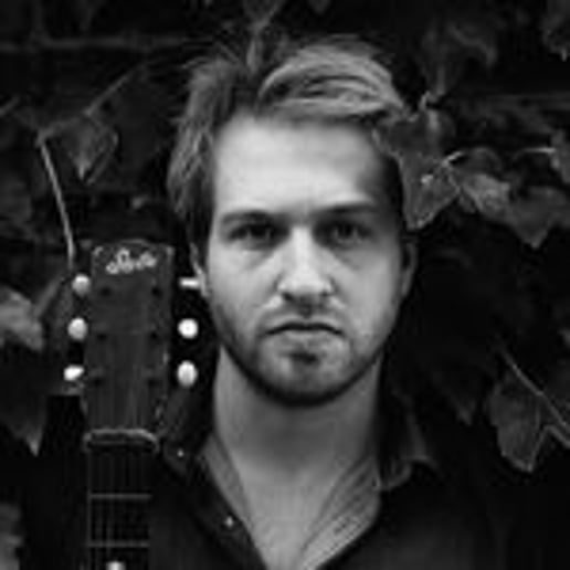 Gallery photo 4 of Luke Pernici Music