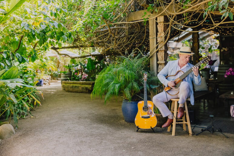 Gallery photo 1 of Luke Westbrook - Solo Guitar
