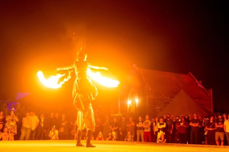Gallery photo 9 of Luminous