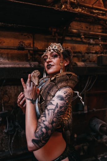 Gallery photo 7 of Luna Faun Fire