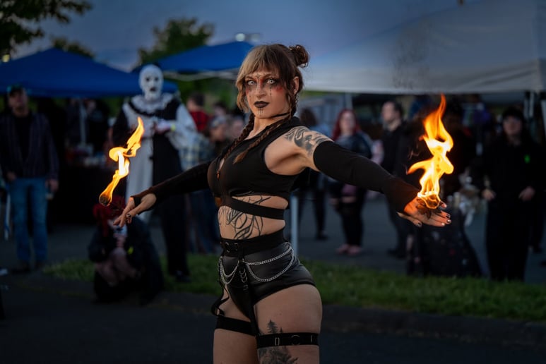 Gallery photo 7 of Luna Faun Fire