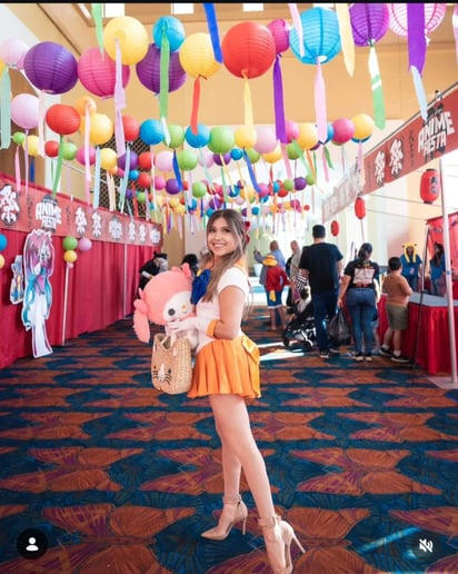 Gallery photo 5 of Luna Sky Dance