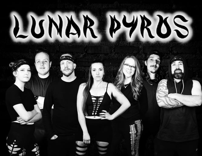Gallery photo 1 of Lunar Pyros