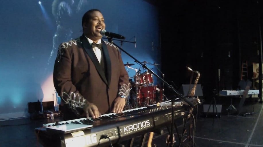 Gallery photo 9 of Luther Vandross Tribute Band w Big Zack