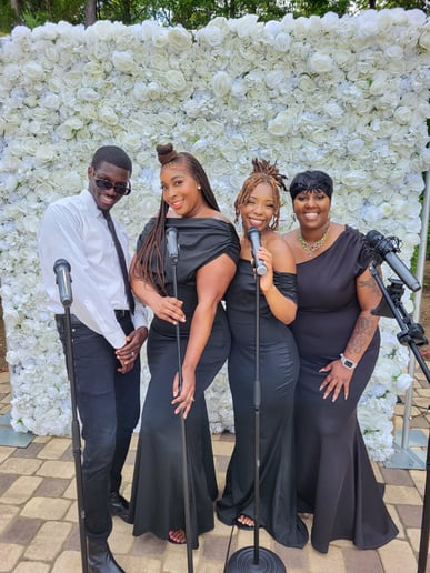 Gallery photo 1 of Luv Soundz