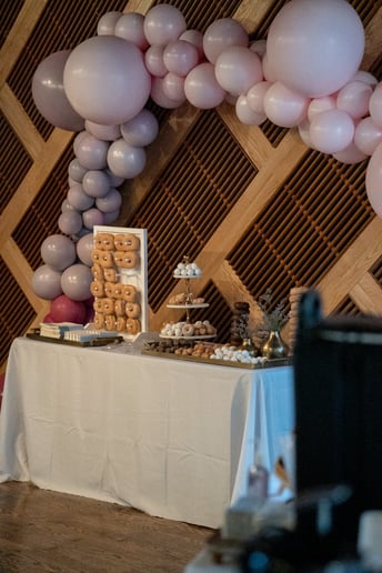Gallery photo 7 of Lux Aeir