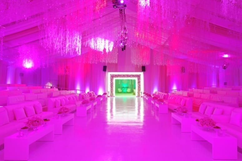 Gallery photo 1 of Luxe Monroe