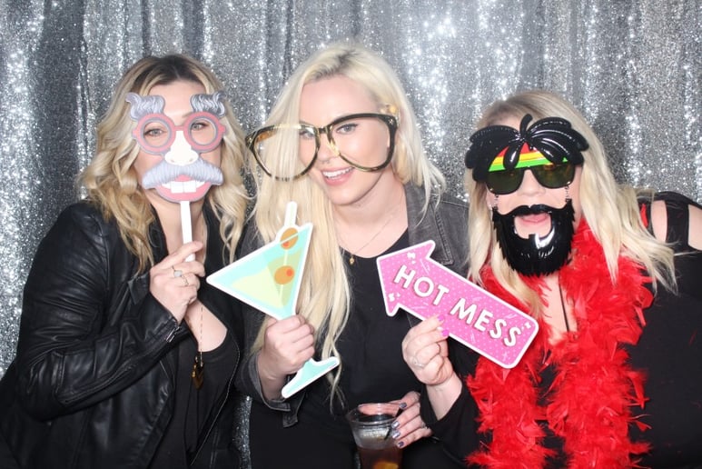 Gallery photo 8 of Luxe Pix Photo Booth