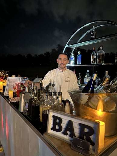 Gallery photo 8 of Luxury Bartending Events