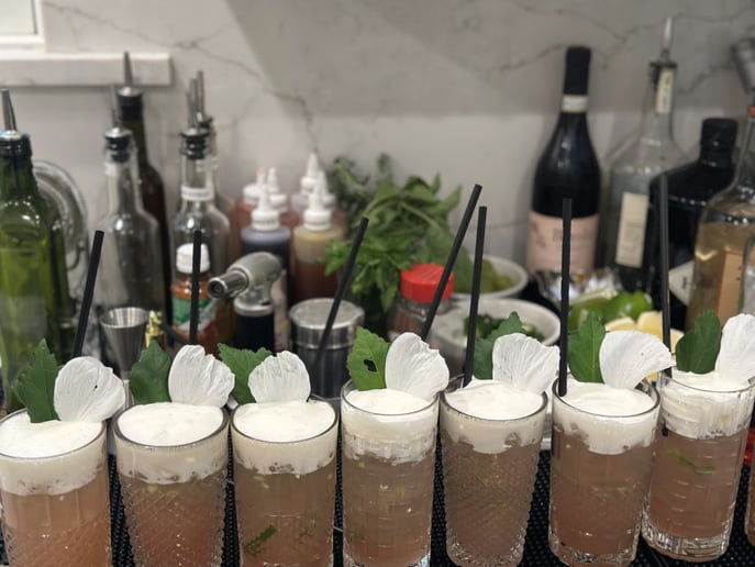 Gallery photo 14 of Luxury Bartending Events
