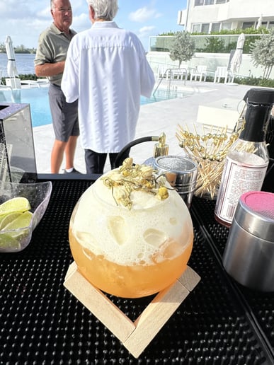 Gallery photo 4 of Luxury Bartending Events