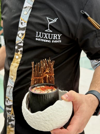 Gallery photo 2 of Luxury Bartending Events