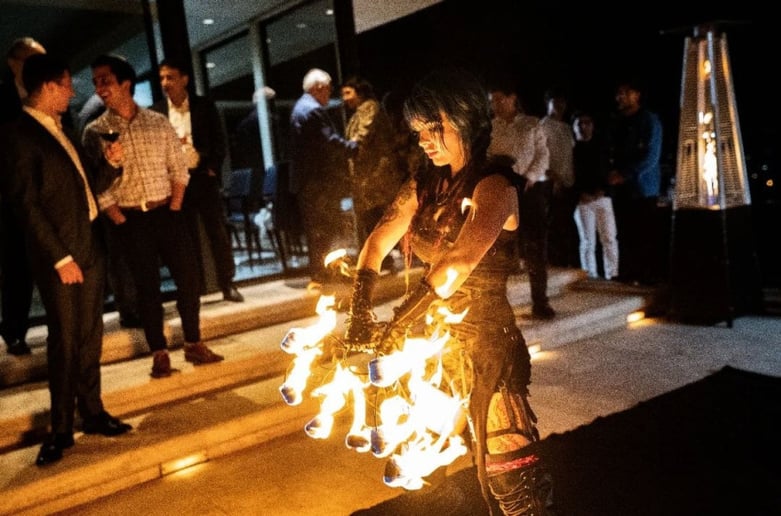 Gallery photo 4 of Luxury Fire Entertainment
