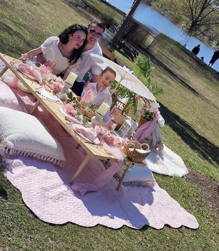 Gallery photo 9 of Pretty Popup Picnics & Events