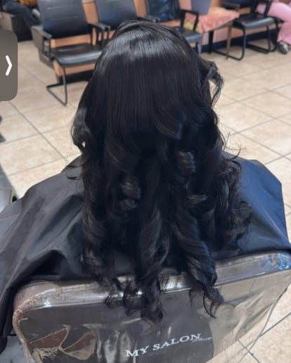 Gallery photo 2 of Luxury Wig Install & Beauty Experience