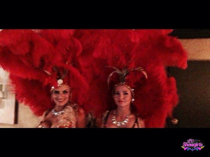 Gallery photo 1 of LV_Showgirls