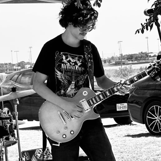 Gallery photo 7 of LVV Music