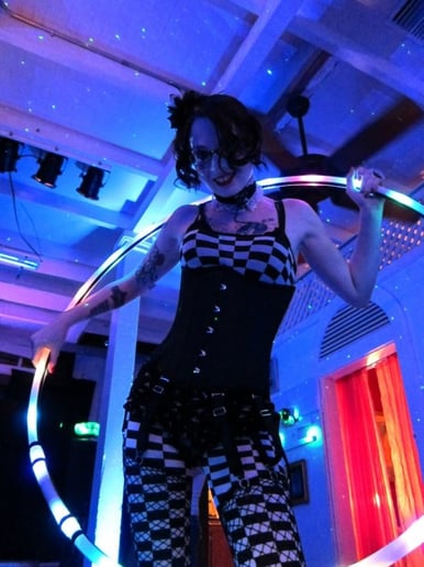 Gallery photo 3 of Lydia Firefly