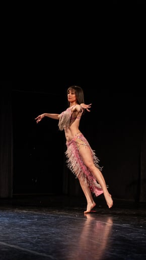 Gallery photo 1 of Lyla Bellydance