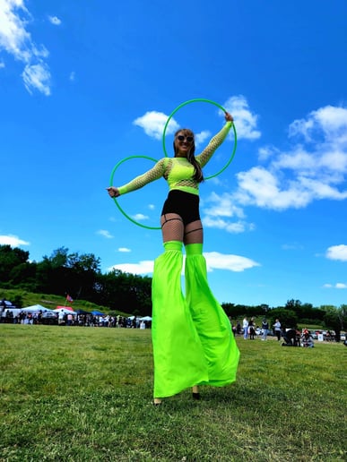 Gallery photo 6 of Lynn Spins