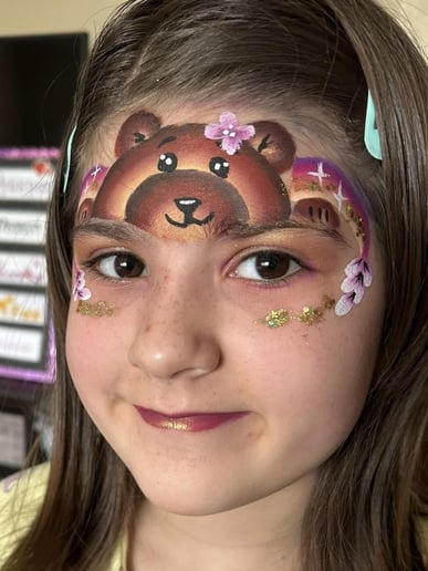 Gallery photo 6 of Lyon Den Face Painting