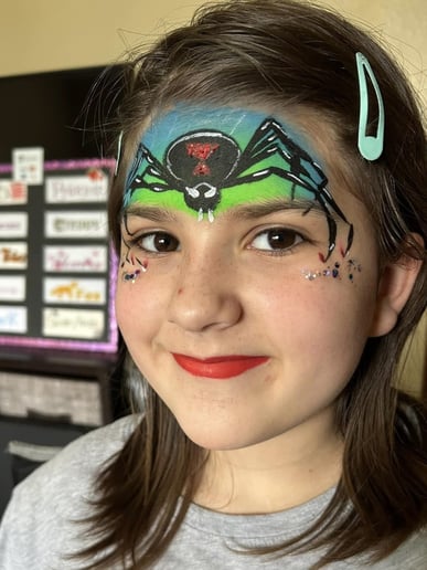 Gallery photo 9 of Lyon Den Face Painting