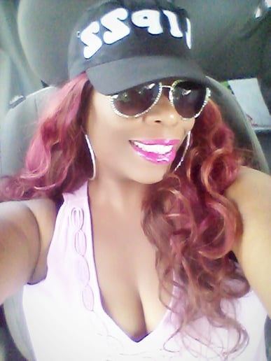 Gallery photo 2 of Lyrical Lipzz