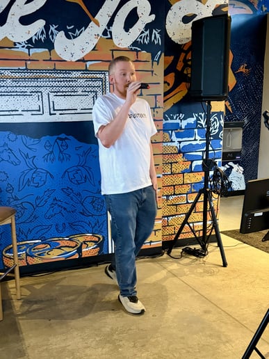Gallery photo 2 of Lyrical Sensations Karaoke